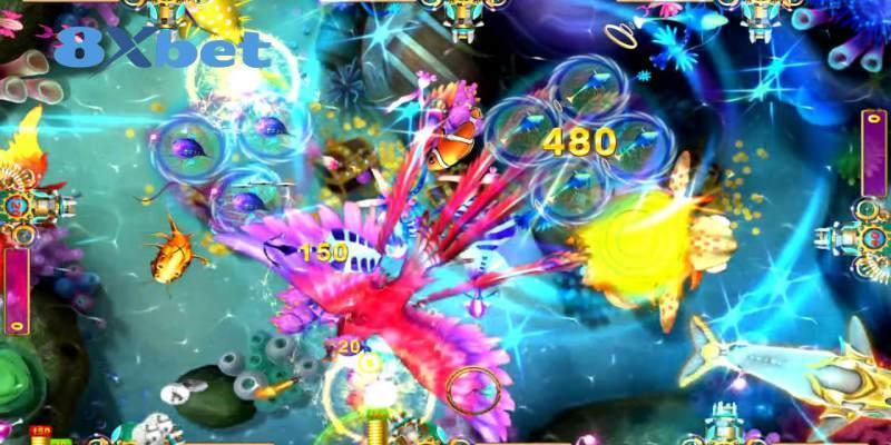 Màn hình game bắn cá đổi thưởng 8XBET với phượng hoàng hồng và nhiều sinh vật biển